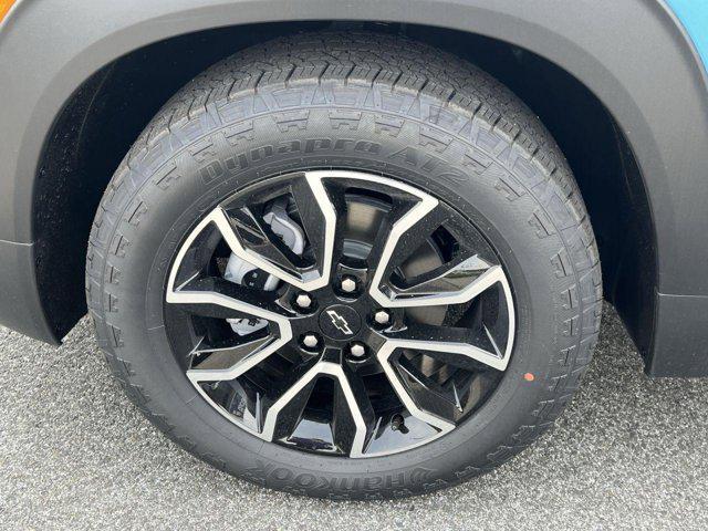 new 2025 Chevrolet TrailBlazer car, priced at $29,575