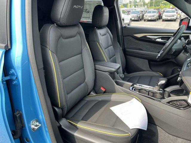 new 2025 Chevrolet TrailBlazer car, priced at $29,575