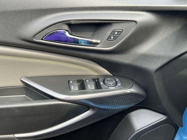 new 2025 Chevrolet Trax car, priced at $25,585
