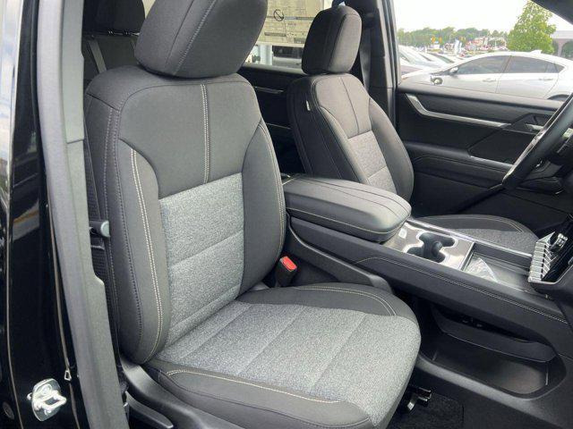 new 2025 GMC Acadia car, priced at $43,729
