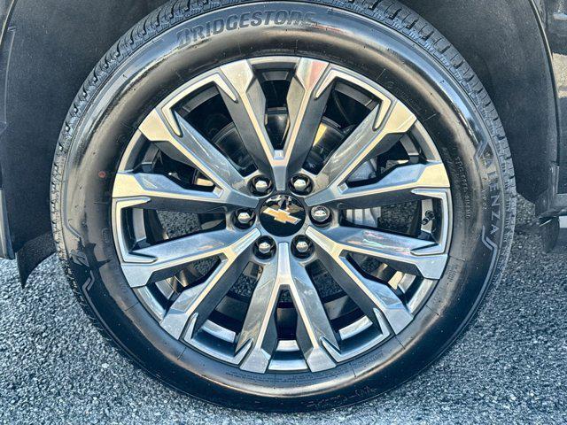 used 2025 Chevrolet Suburban car, priced at $82,000