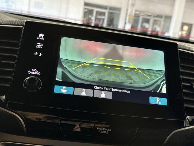 used 2022 Honda Pilot car, priced at $28,000