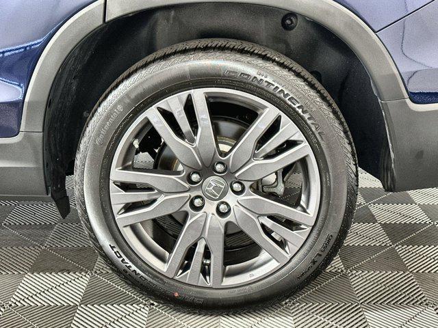 used 2022 Honda Pilot car, priced at $28,000