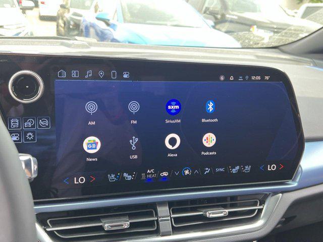 new 2025 Chevrolet Equinox EV car, priced at $49,990