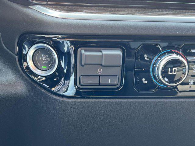 new 2025 GMC Sierra 1500 car, priced at $45,583
