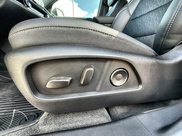 new 2026 Chevrolet Equinox car, priced at $33,084