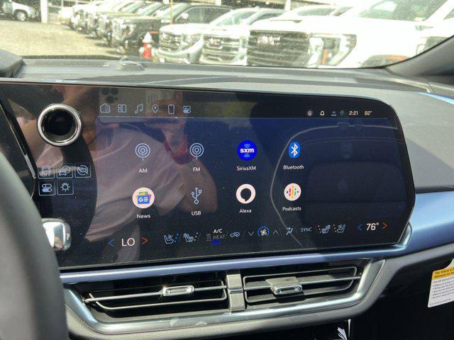 new 2025 Chevrolet Equinox EV car, priced at $45,190