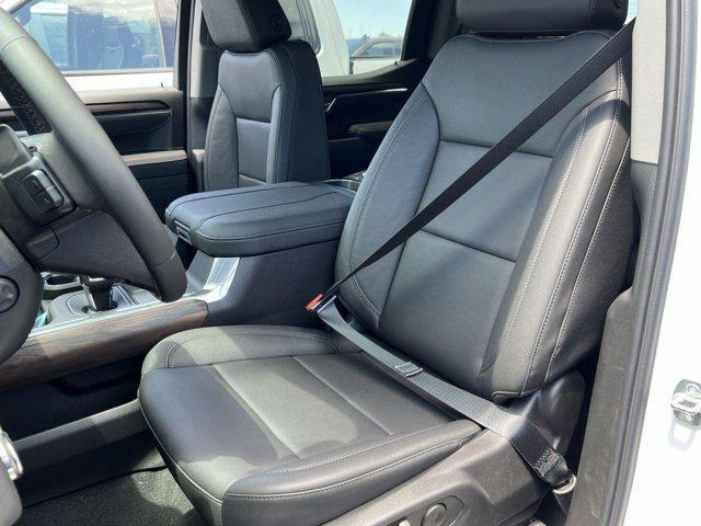 new 2025 GMC Sierra 1500 car, priced at $55,761