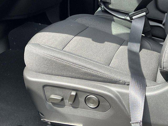 new 2025 GMC Sierra 1500 car, priced at $45,583