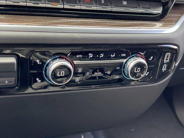 new 2025 GMC Sierra 1500 car, priced at $45,583