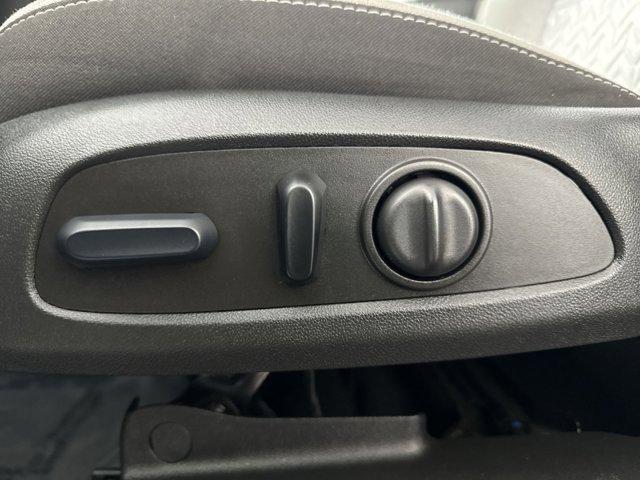 used 2023 Chevrolet Equinox car, priced at $18,890