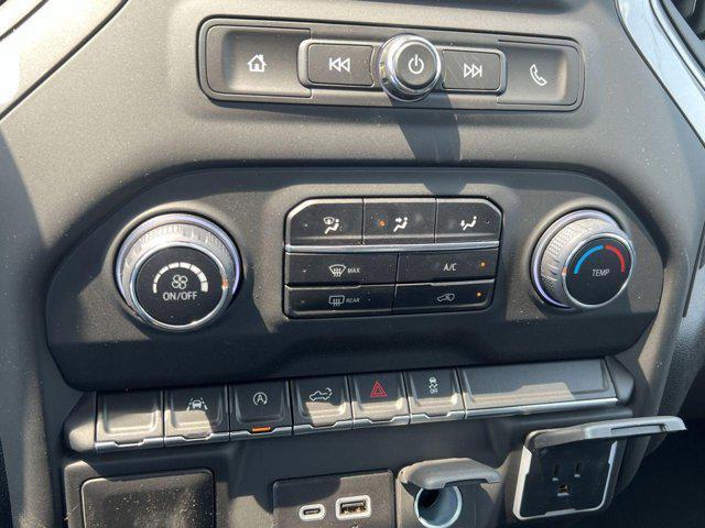 new 2025 Chevrolet Silverado 1500 car, priced at $42,575