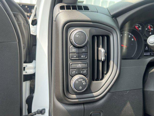 new 2025 Chevrolet Silverado 1500 car, priced at $42,575