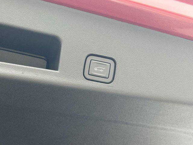 new 2025 GMC Acadia car, priced at $52,741