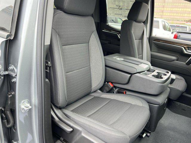 new 2025 GMC Sierra 1500 car, priced at $50,044