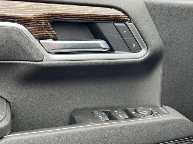 new 2025 GMC Sierra 1500 car, priced at $50,044