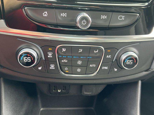used 2021 Chevrolet Traverse car, priced at $24,000
