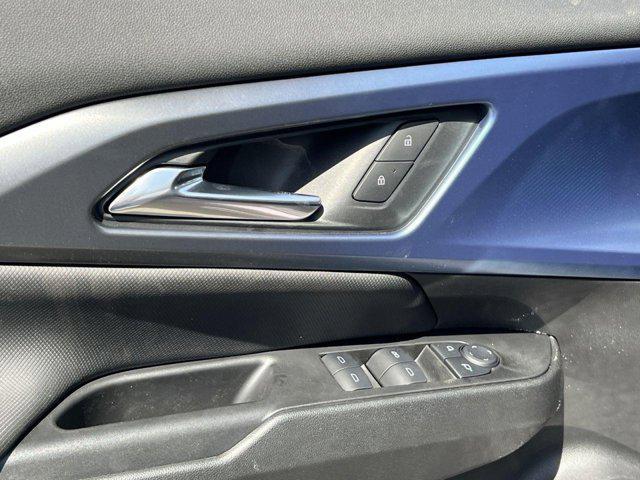 new 2025 Chevrolet Equinox EV car, priced at $42,090