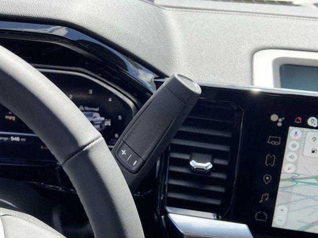 new 2025 GMC Sierra 1500 car, priced at $52,044