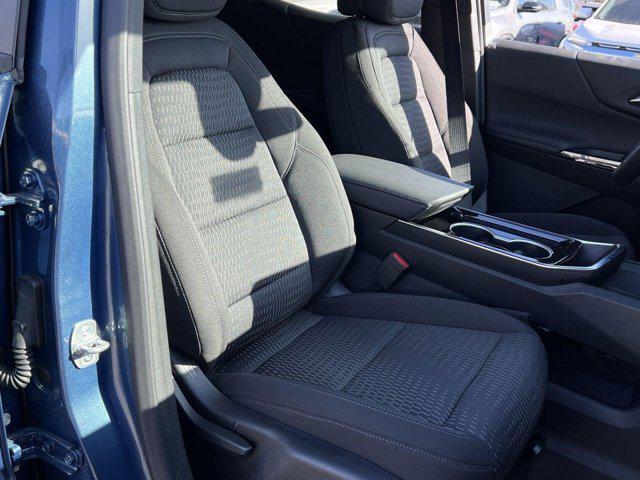 new 2025 Chevrolet Equinox car, priced at $28,112