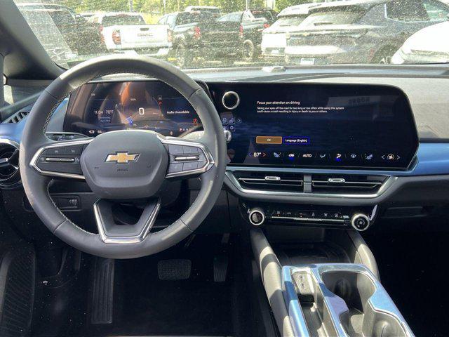 new 2025 Chevrolet Equinox EV car, priced at $42,090