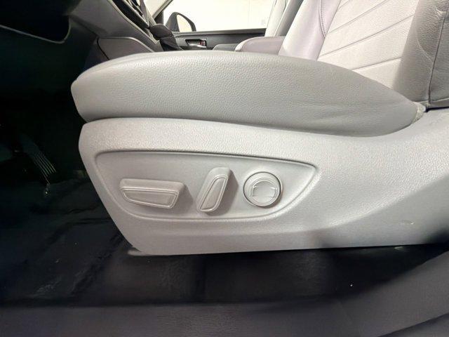 used 2022 Toyota Highlander car, priced at $37,500