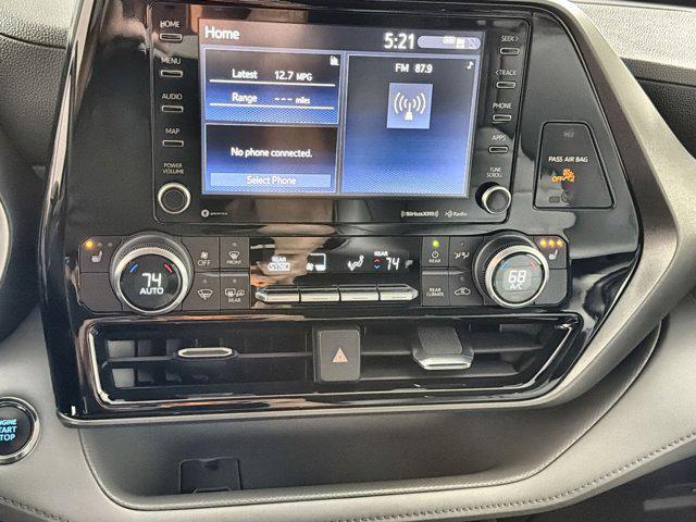used 2022 Toyota Highlander car, priced at $37,500