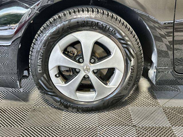 used 2014 Toyota Prius car, priced at $12,800
