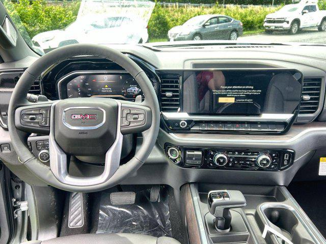 new 2025 GMC Sierra 1500 car, priced at $55,223