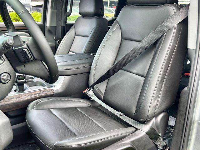 new 2025 GMC Sierra 1500 car, priced at $55,223