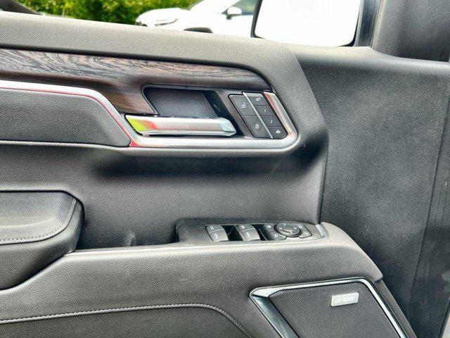 new 2025 GMC Sierra 1500 car, priced at $55,223