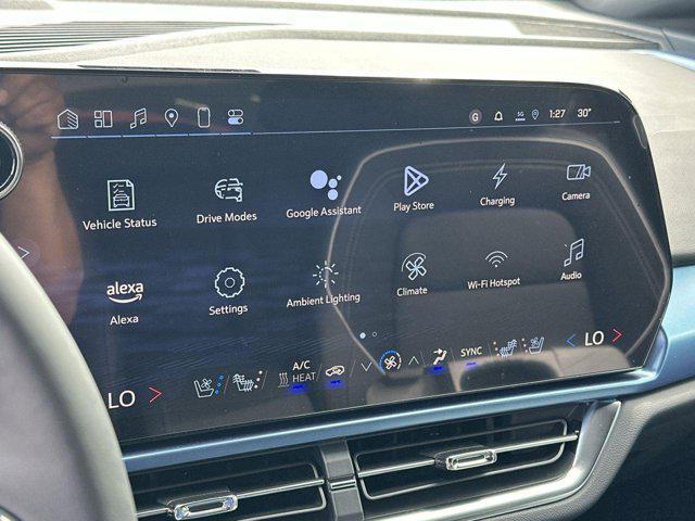new 2025 Chevrolet Equinox EV car, priced at $42,890