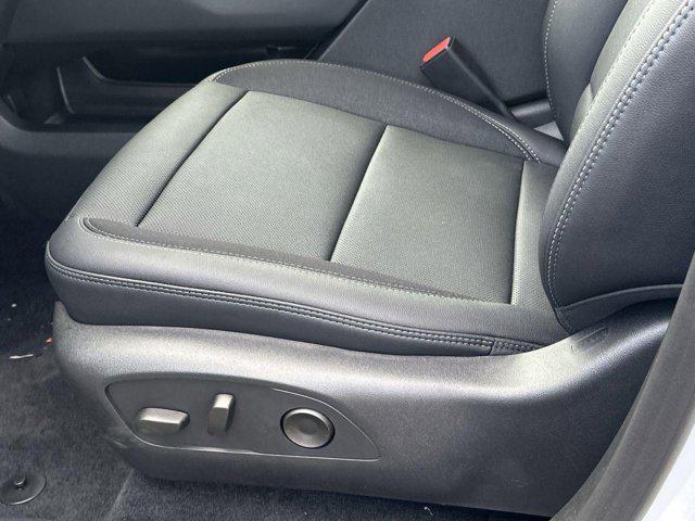 new 2025 Chevrolet Equinox EV car, priced at $42,890