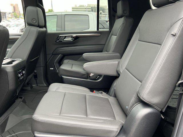new 2025 Chevrolet Suburban car, priced at $76,229
