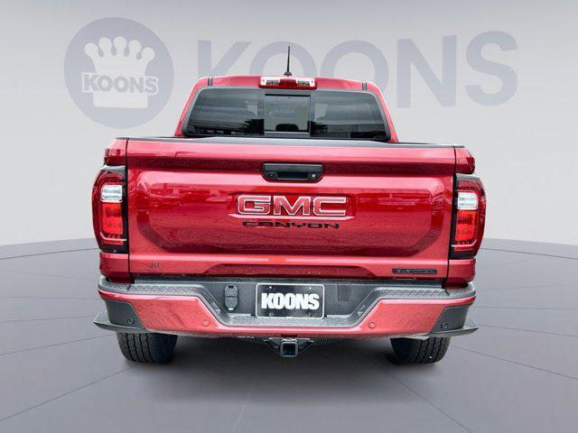 new 2025 GMC Canyon car, priced at $40,189