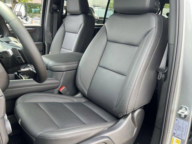 new 2025 Chevrolet Suburban car, priced at $72,339