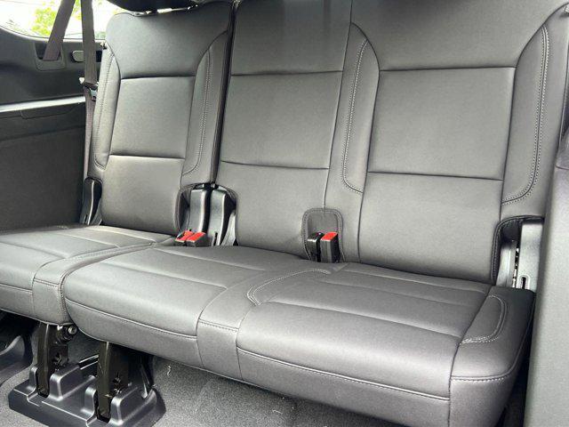 new 2025 Chevrolet Suburban car, priced at $72,339