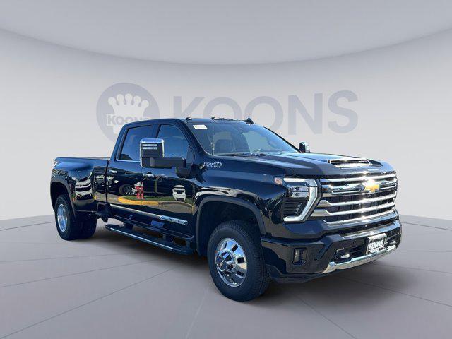 new 2025 Chevrolet Silverado 3500 car, priced at $89,225