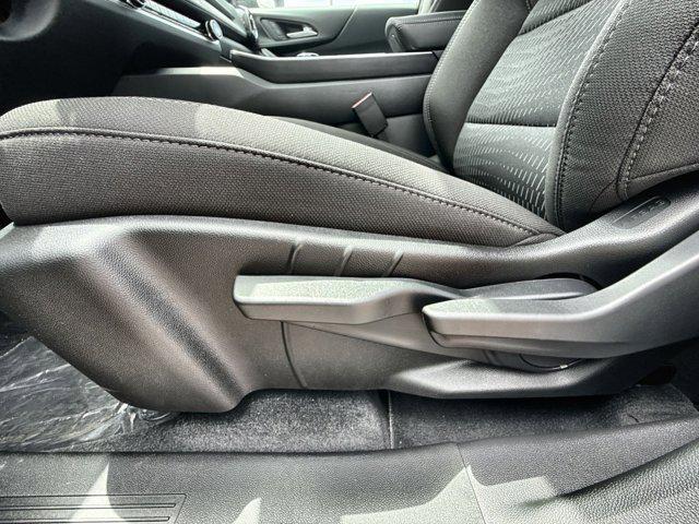 new 2026 Chevrolet Equinox car, priced at $26,108