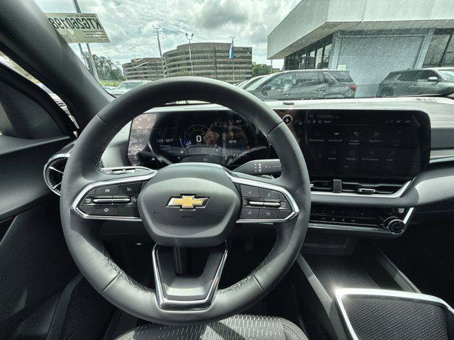 new 2026 Chevrolet Equinox car, priced at $26,108