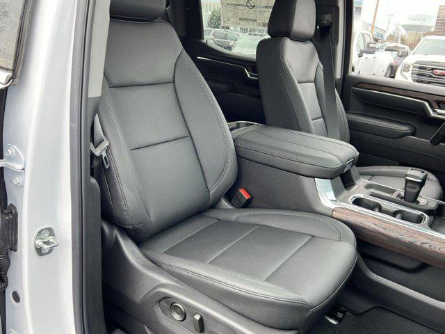 new 2025 GMC Sierra 1500 car, priced at $57,724
