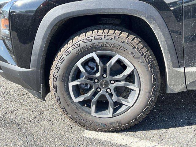 new 2025 Chevrolet Equinox car, priced at $37,840