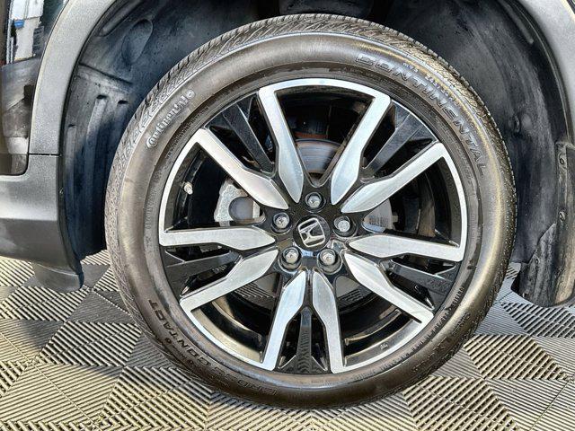 used 2022 Honda Pilot car, priced at $35,000