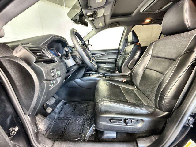 used 2022 Honda Pilot car, priced at $35,000