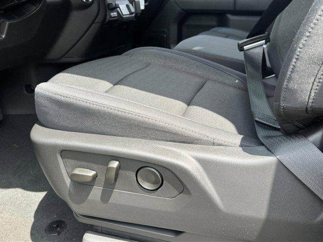 new 2025 Chevrolet Silverado 1500 car, priced at $52,100