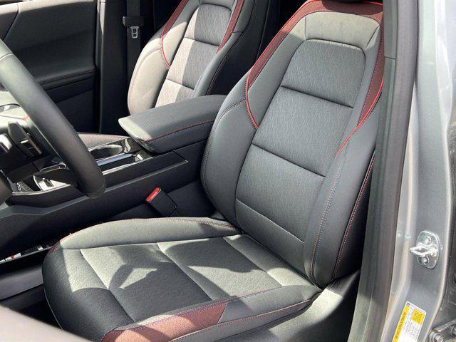 new 2025 Chevrolet Equinox car, priced at $32,840