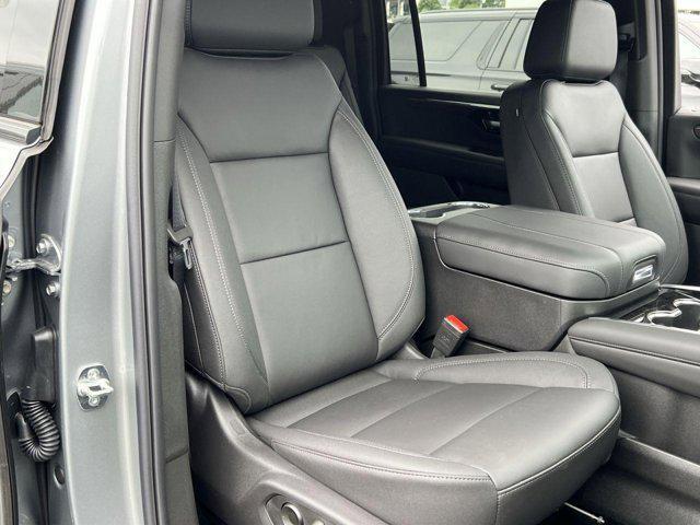 new 2025 Chevrolet Suburban car, priced at $78,341