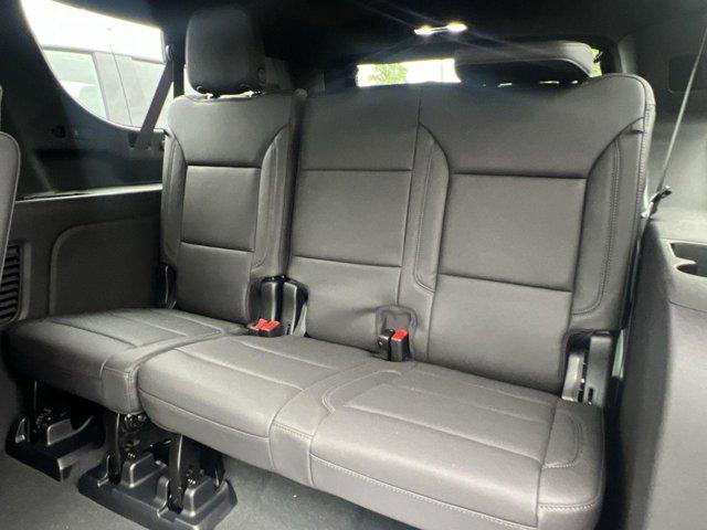 new 2025 Chevrolet Suburban car, priced at $78,341