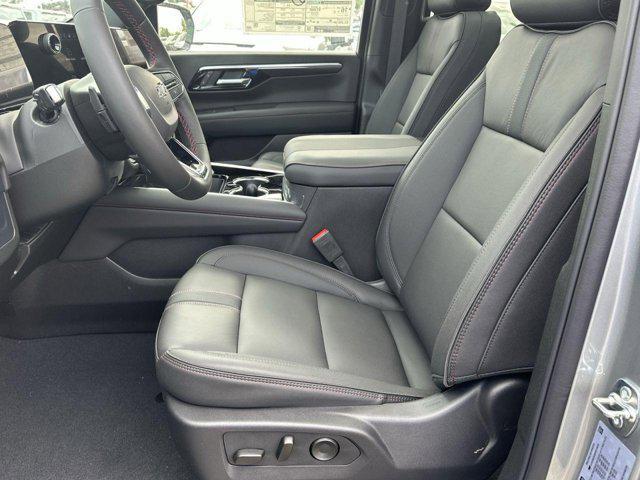 new 2025 Chevrolet Suburban car, priced at $79,325