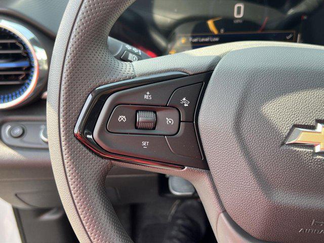 new 2025 Chevrolet Trax car, priced at $21,595